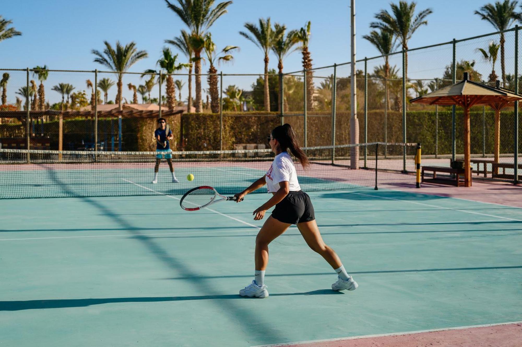 Iberotel Redsina Sharm el-Sheikh Exterior foto Tennis in Egypt